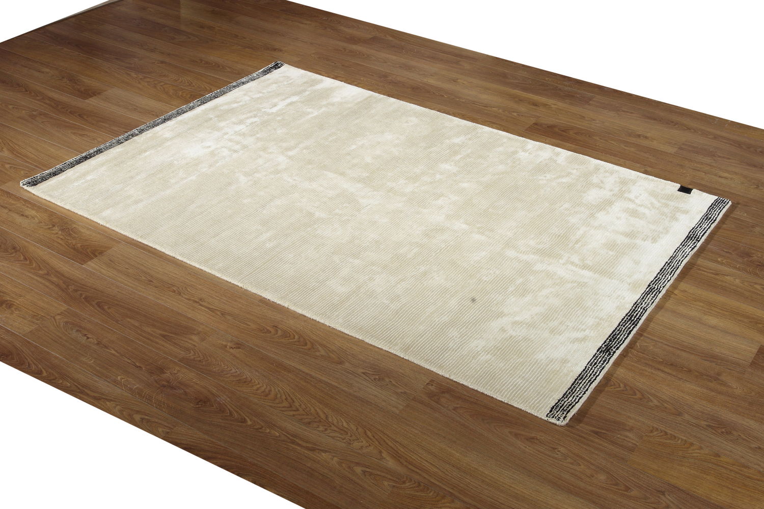 Guy Laroche Grande Black White 2 Kilimas Guy Laroche Grande Black White 2