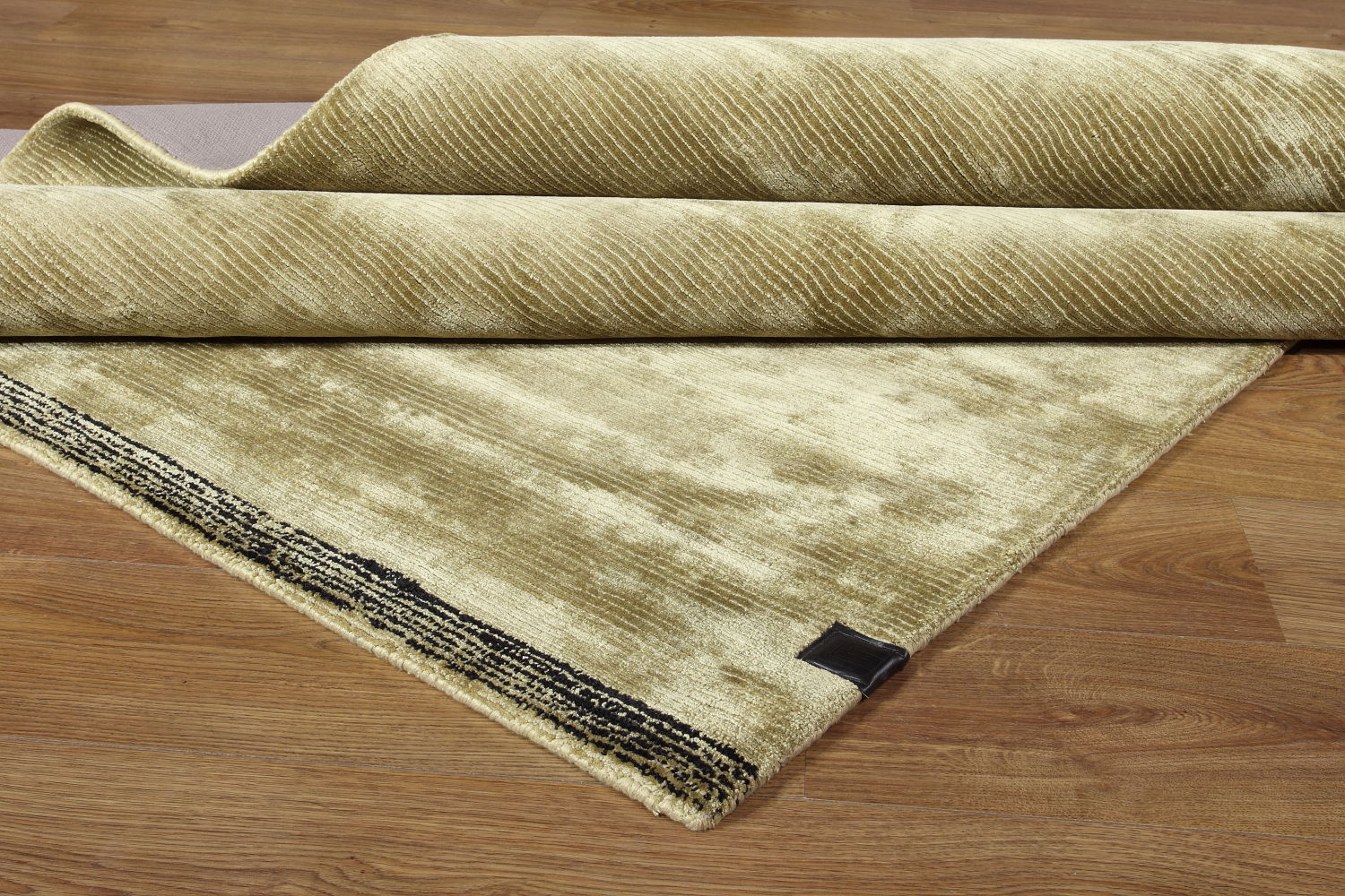 Kilimas Guy Laroche Grande Olive 3