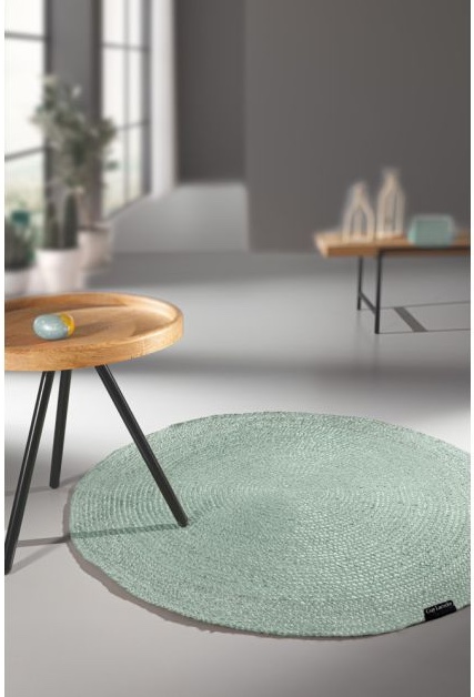 Guy Laroche Native Aqua Round 2
